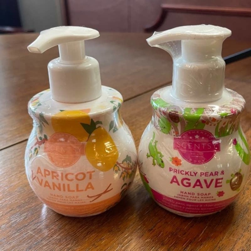 Scentsy Hand Soap Lot 2 Apricot Vanilla & Agave
